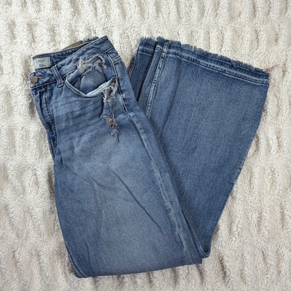 BKE Billie High Rise Super Flare Distressed Jeans 29x32 Medium Wash Frayed Hem